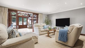 Photo 30- click for photo gallery